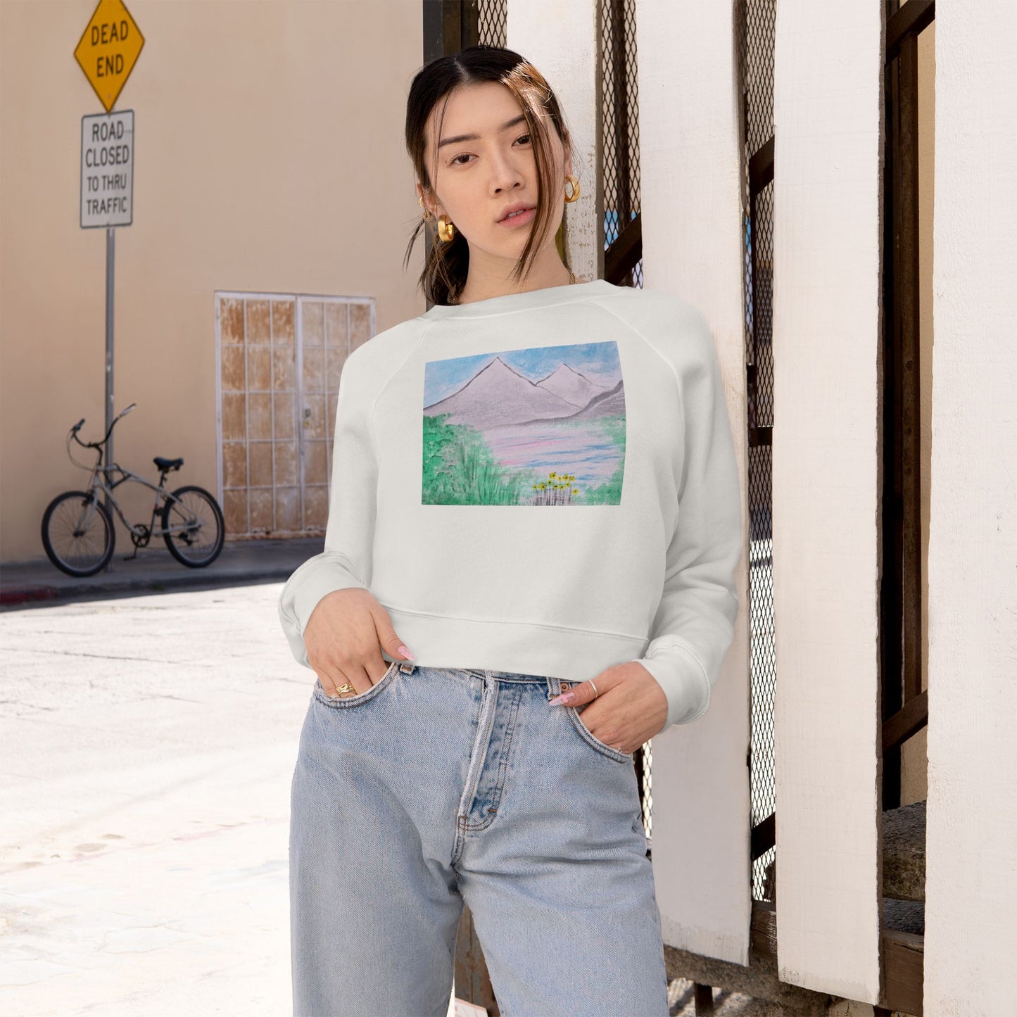 Moving Mountains Cropped Fleece